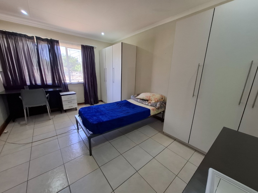 4 Bedroom Property for Sale in Brandwag Free State